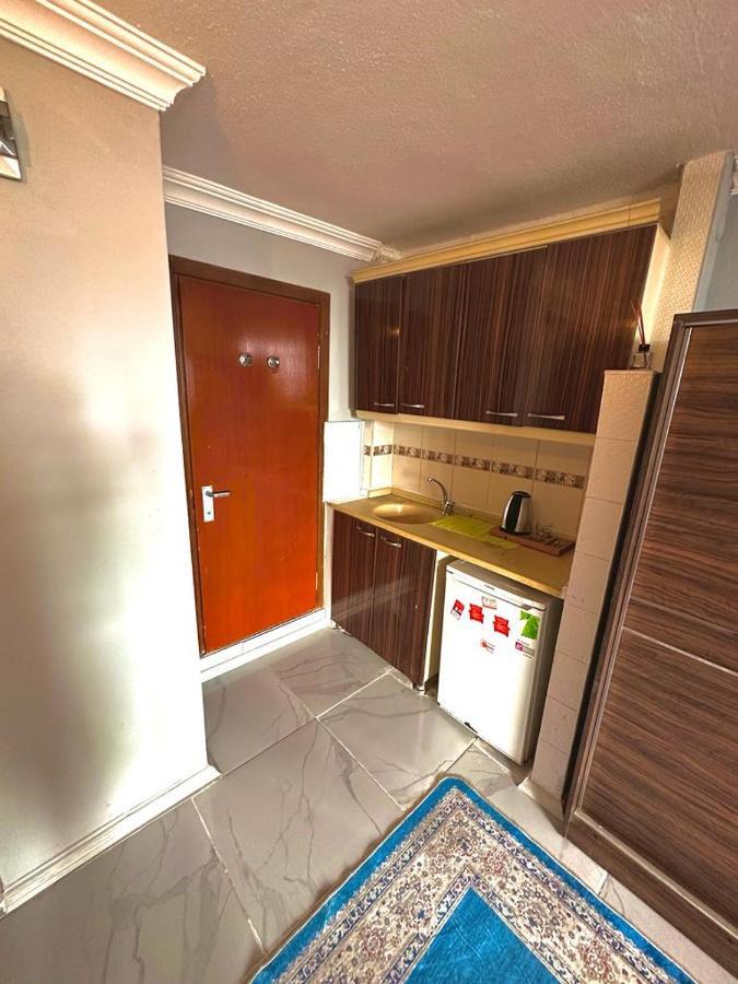 Simax Apart Hotel อิสตันบูล ภายนอก รูปภาพ
